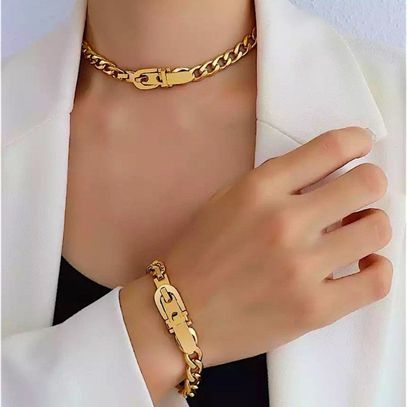 Minimalist Gold 18K Belt Buckle Design, Chain Link Choker, Matching Bracelet - Picture 1 of 14